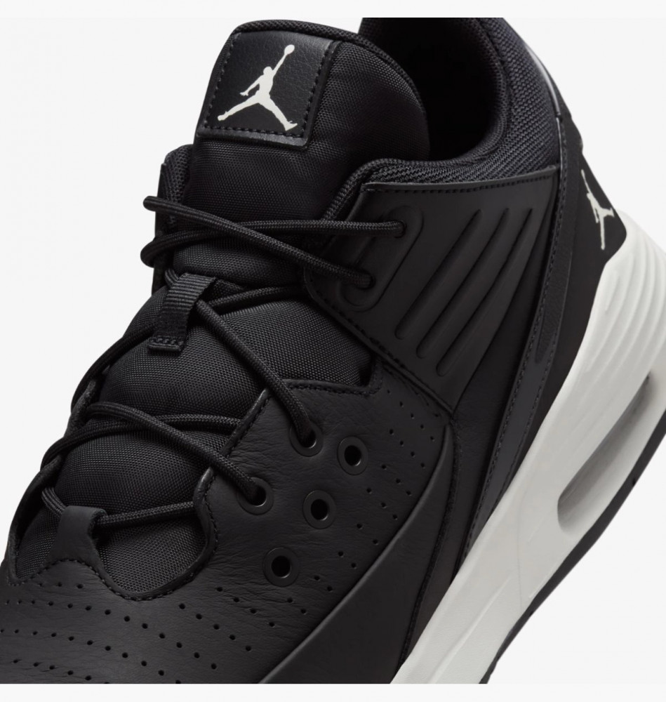 Кросівки чоловічі Air Jordan Max Aura 5 DZ4353-010_image_4