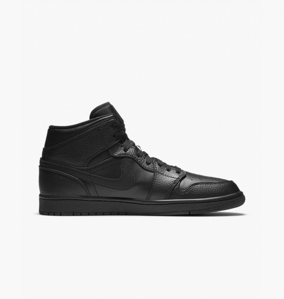 Кросівки чоловічі Air Jordan 1 Mid Triple 554724-091