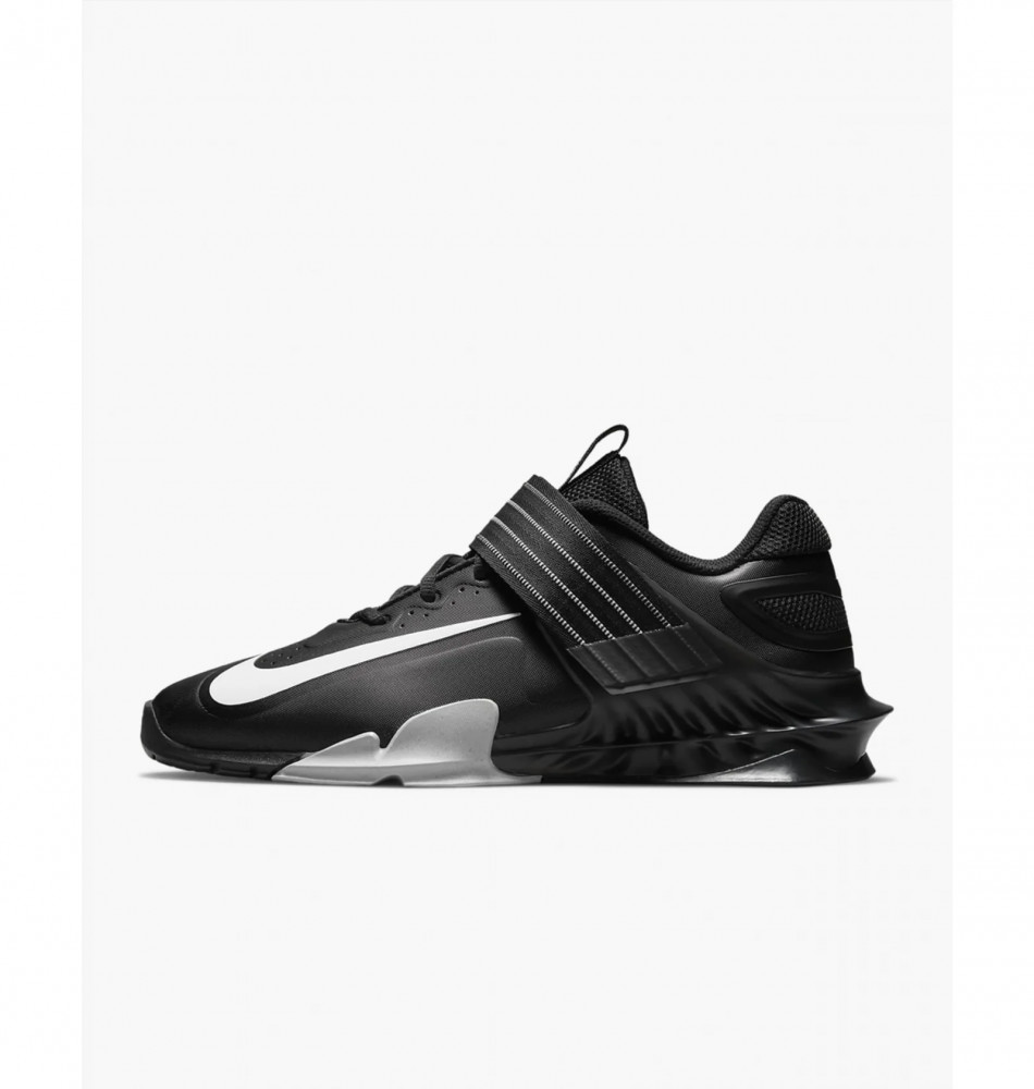 Чоловічі бутси NIKE PHANTOM 6 LOW ACAD TF T IQ2399-900