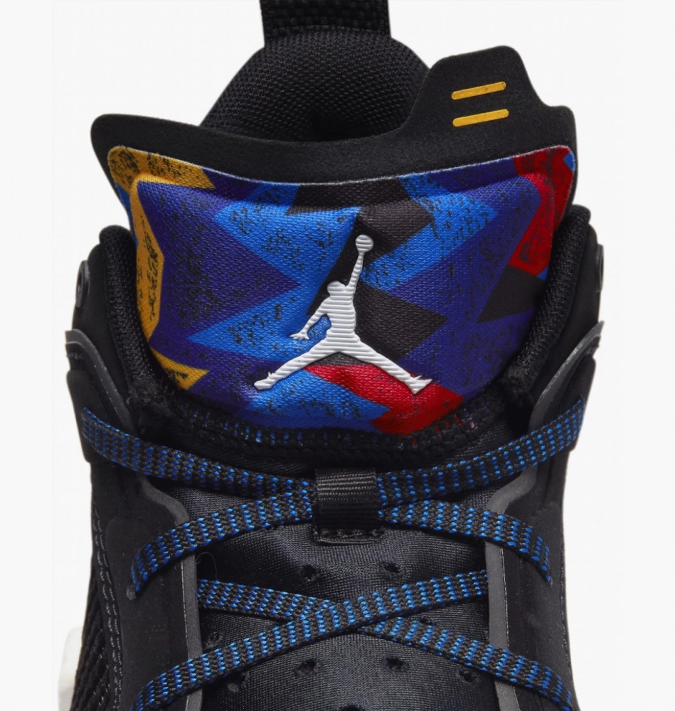 Кросівки унісекс Air Jordan Air Xxxvii Low DQ4122-061_image_4