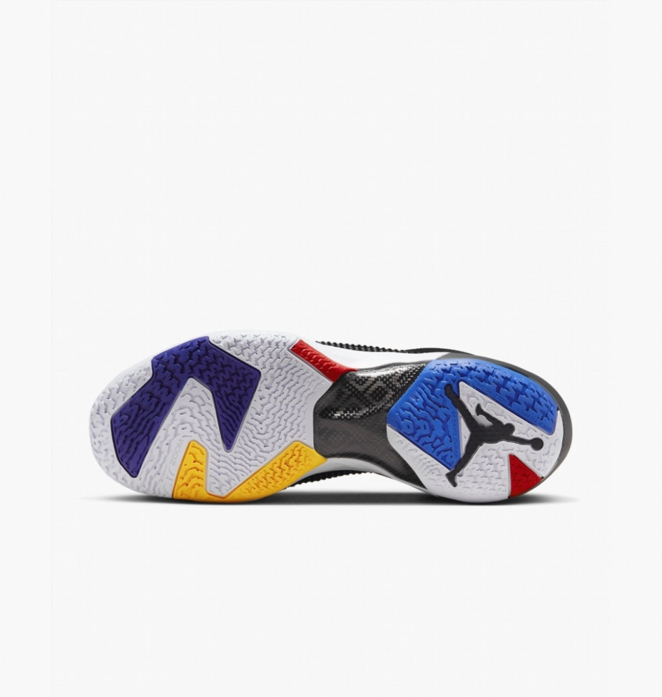 Кросівки унісекс Air Jordan Air Xxxvii Low DQ4122-061_image_9