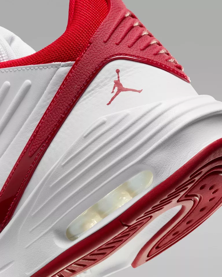 Чоловічі кросівки Nike Jordan Max Aura 5 DZ4353-106_image_5