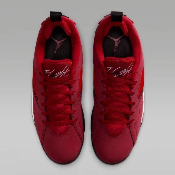 Чоловічі кросівки Nike Air Jordan MVP 92 HQ3950-600_image_7