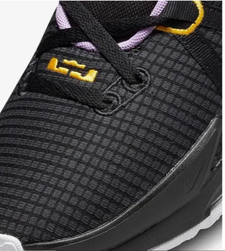 Кросівки Nike LeBron Witness 7 DM1123-002_image_5