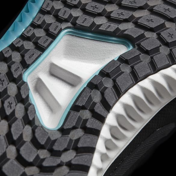 Женские кроссовки Adidas Climaheat All Terrain W S81979_image_5