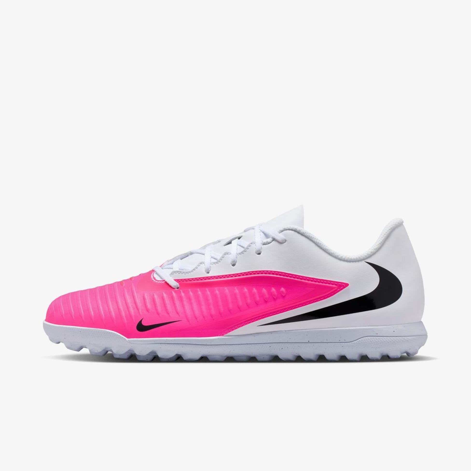 Чоловічі бутси NIKE PHANTOM 6 LOW CLUB TF T IQ8125-900