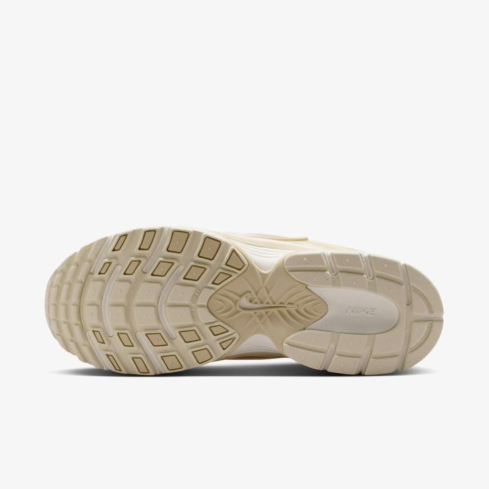 Жіночі кросівки NIKE W V5 RNR SE IO0464-101
