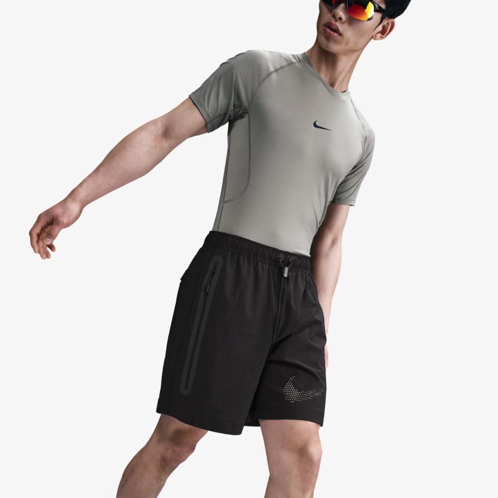 Чоловічі шорти NIKE M NK TECH GX WOVEN SHORT HJ0679-010_image_5