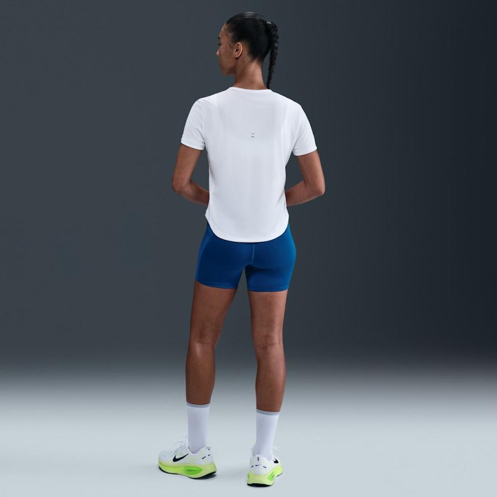 Жіноча футболка NIKE W NK TEMPO SWSH HBR DF SS TOP HV2772-100_image_4