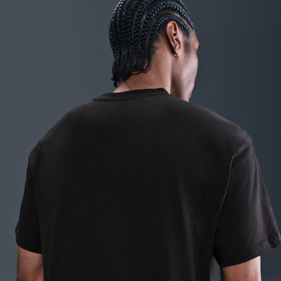 Жіноча футболка NIKE M NSW TEE ACCS PATCH CNCT FA25 HQ9242-010