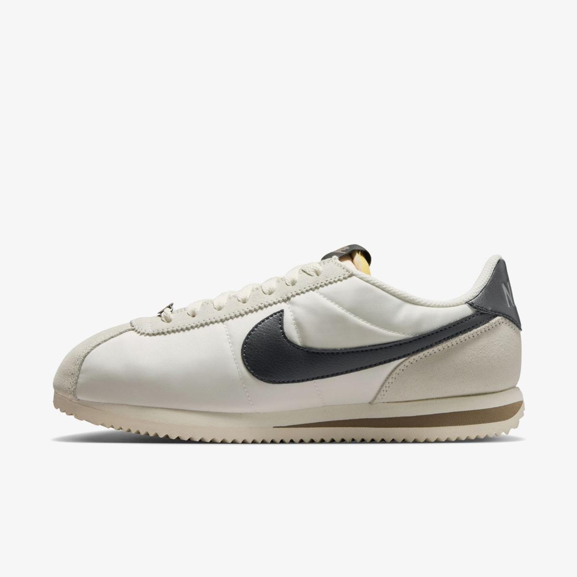 Жіночі кросівки NIKE WMNS CORTEZ IU7556-030