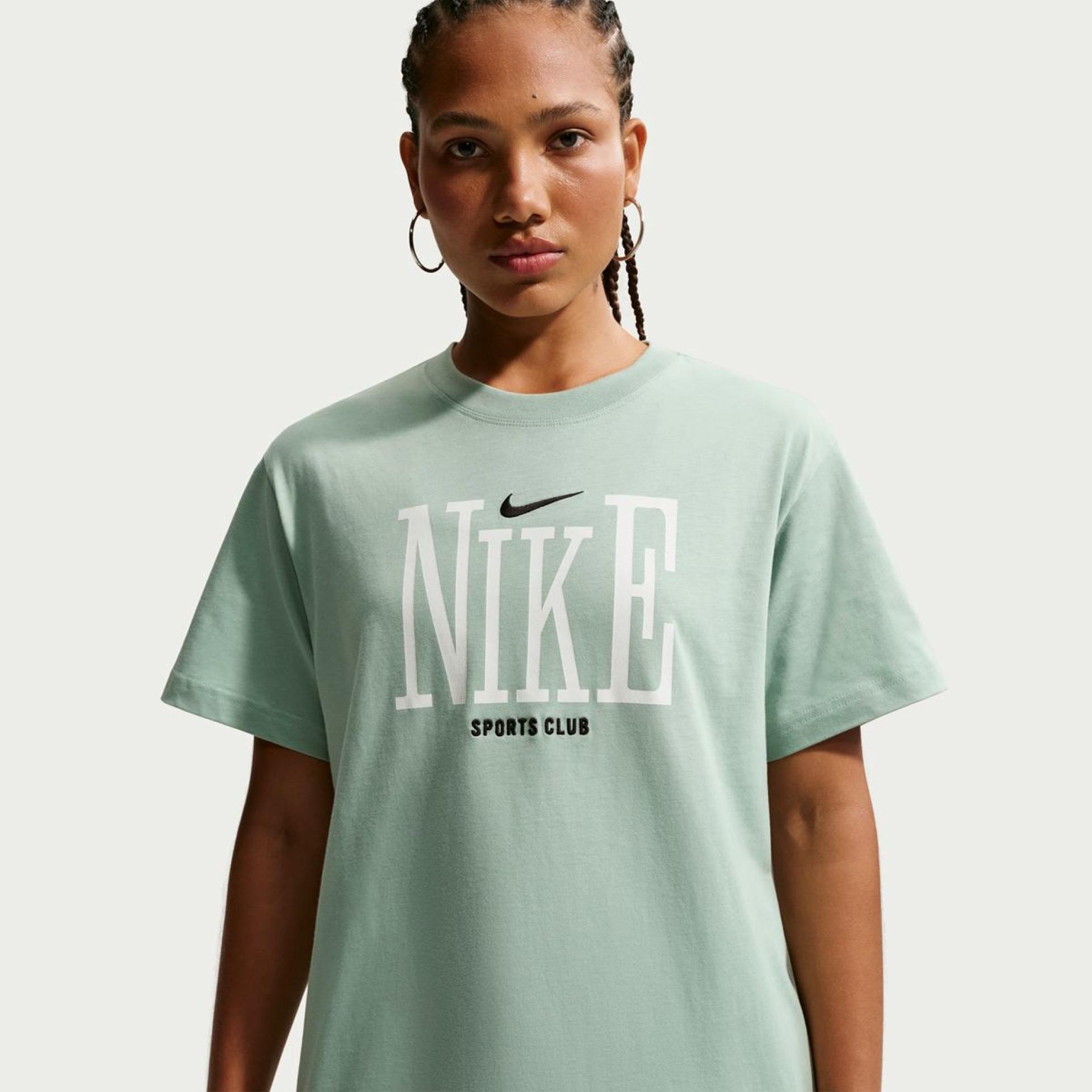 Жіноча футболка NIKE W NSW CLSC BF OC INCONNECT TEE IR7888-006