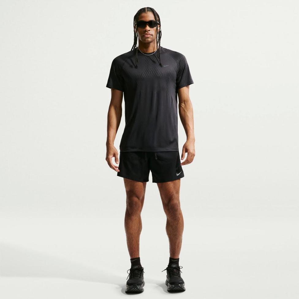 Мужская футболка NIKE M NK DFADV STRIDE NVLTY SS TOP IF2088-010_image_4