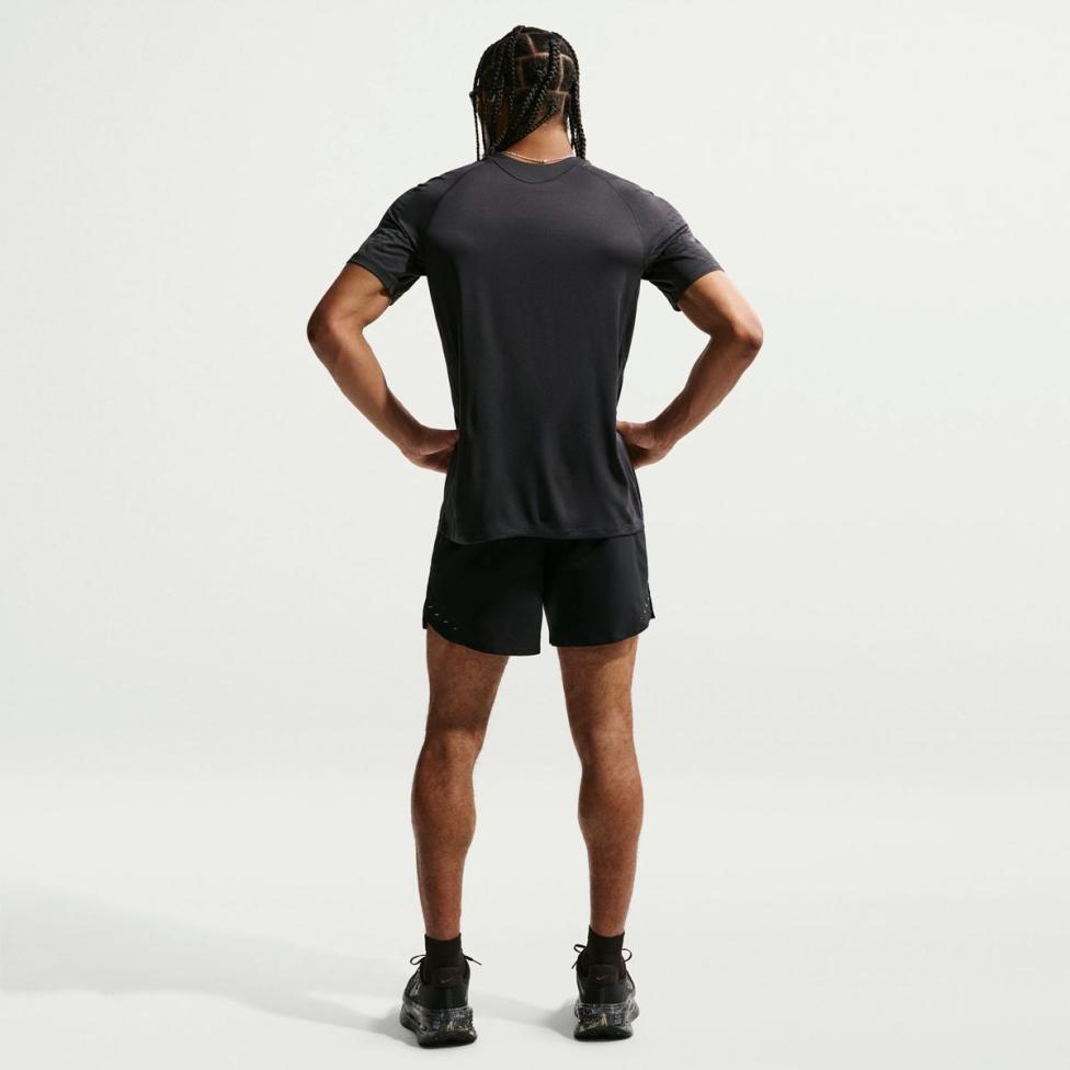 Мужская футболка NIKE M NK DFADV STRIDE NVLTY SS TOP IF2088-010_image_5