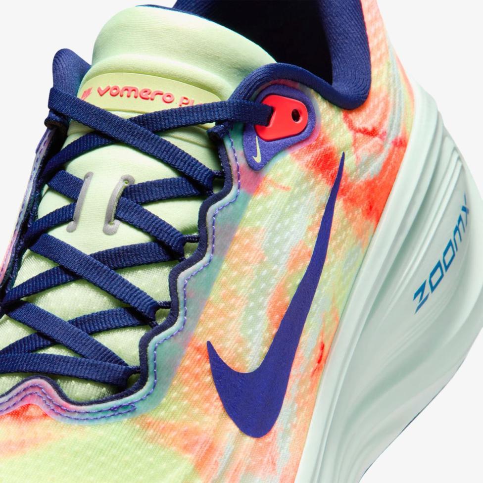 Чоловічі кросівки NIKE VOMERO PLUS BARELY VOLT IQ0605-701_image_7