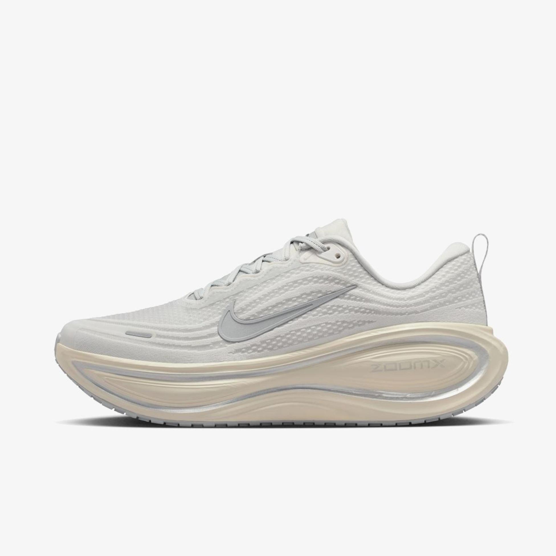 Мужские кроссовки NIKE VOMERO PLUS PLATINUM TINT IQ0308-094