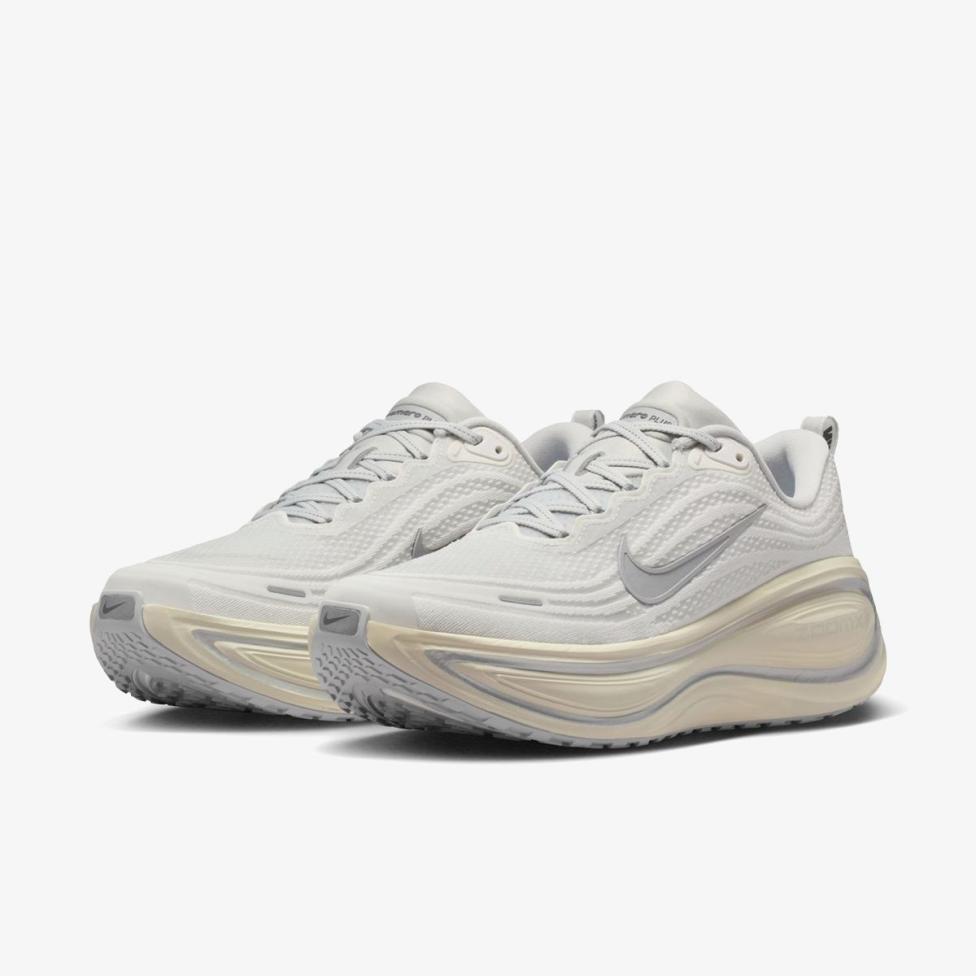Чоловічі кросівки NIKE VOMERO PLUS PLATINUM TINT IQ0308-094_image_5