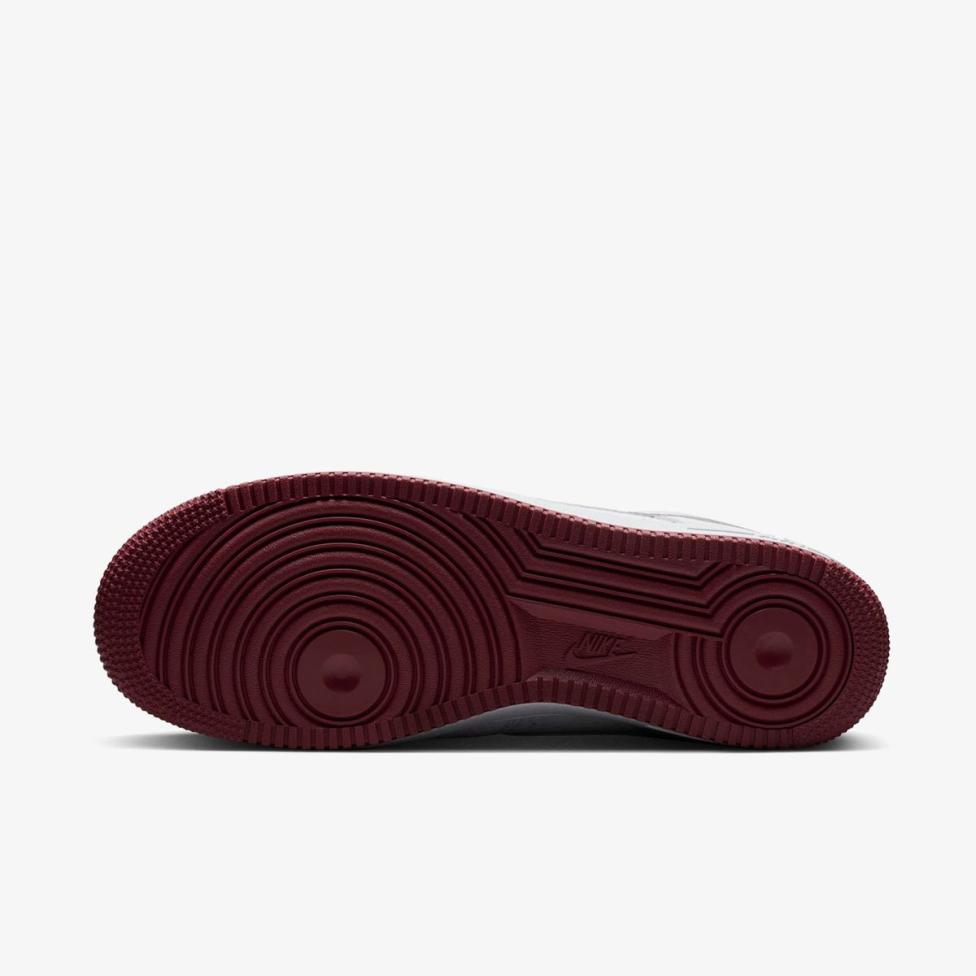 Мужские кроссовки KOBE BRYANT X NIKE AIR FORCE 1 LOW LOWER MERION ACES – HOME IB0018-101