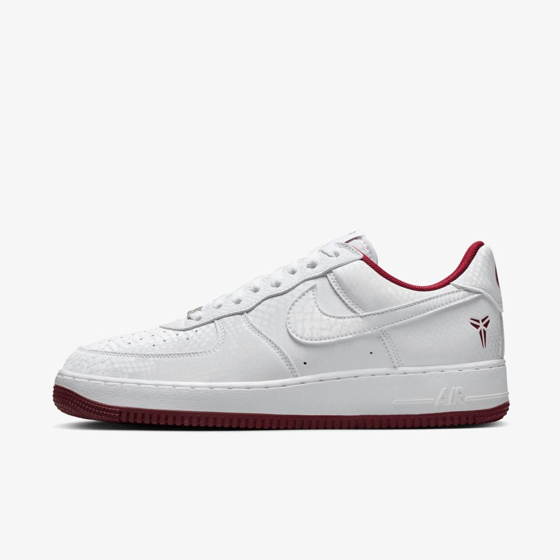 Мужские кроссовки KOBE BRYANT X NIKE AIR FORCE 1 LOW LOWER MERION ACES – HOME IB0018-101