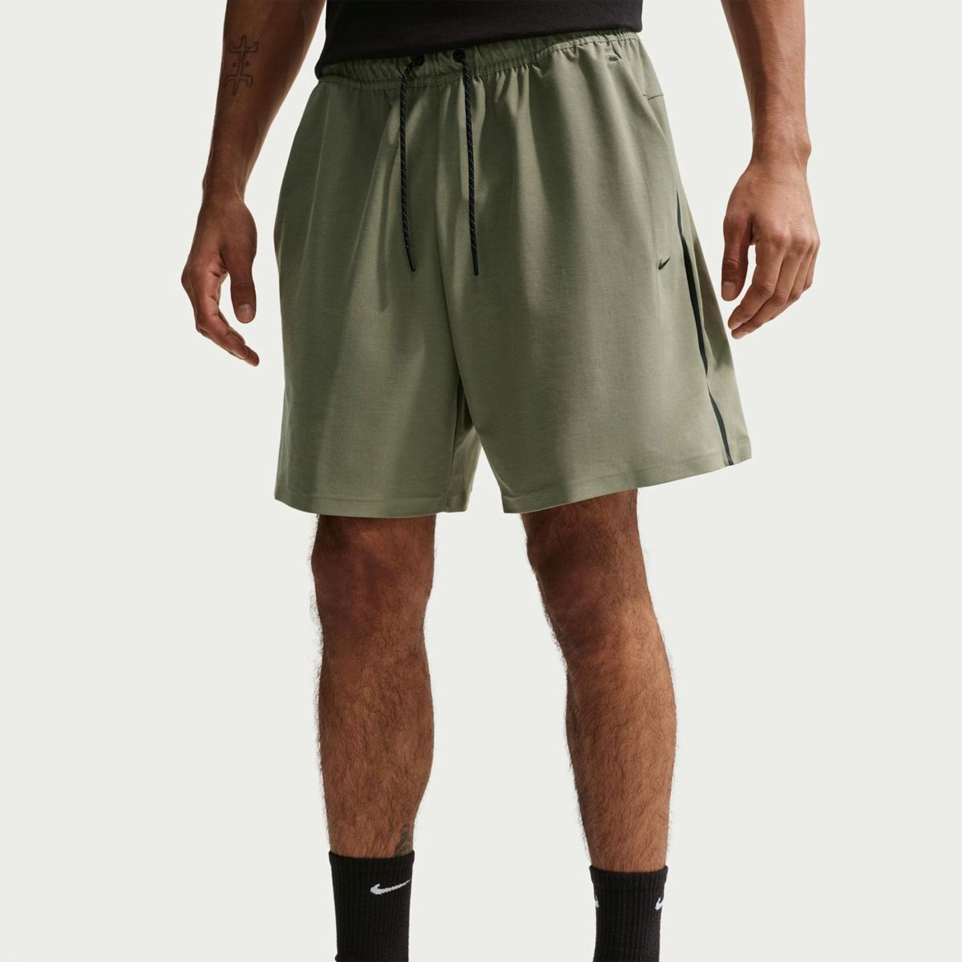 Чоловічі шорти NIKE M NK TECH SHORI KNIT SHORT IF1125-328
