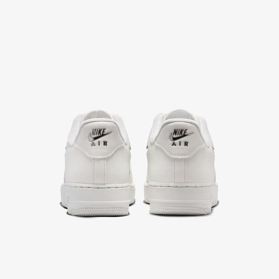 Жіночі кросівки NIKE WMNS AIR FORCE 1 '07 IU7558-030_image_6