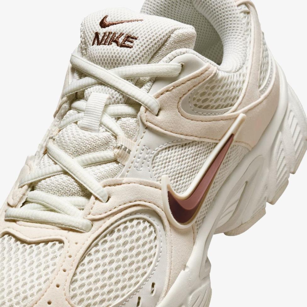Жіночі кросівки NIKE W V5 RNR S IQ7577-121_image_7