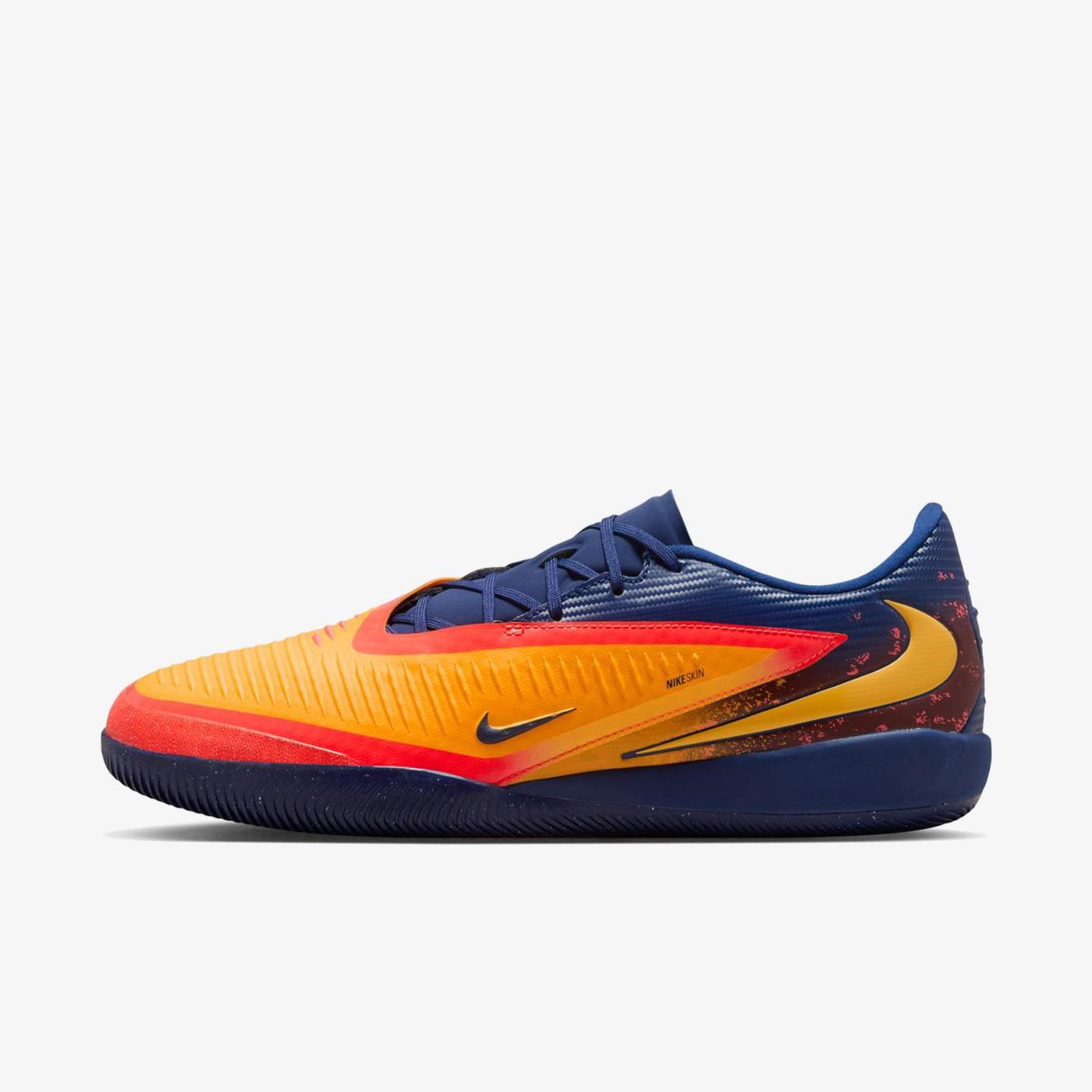 Чоловічі бутси NIKE PHANTOM 6 LOW ACAD IC EH IB3093-800