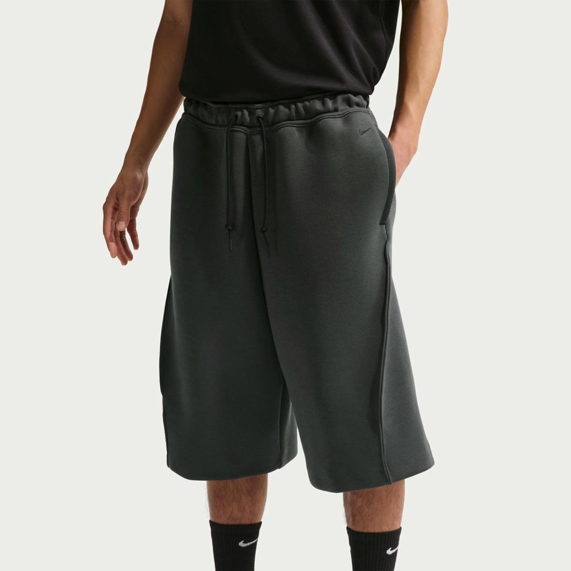 Чоловічі шорти NIKE M NK TCH FLC SHORT HV6539-060
