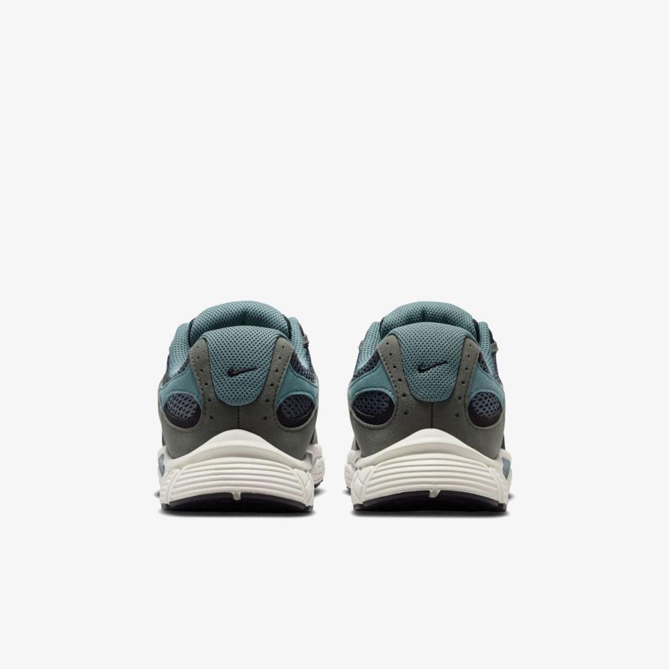 Дитячі кросівки NIKE V5 RNR SUEDE (GS) IO1644-003_image_6
