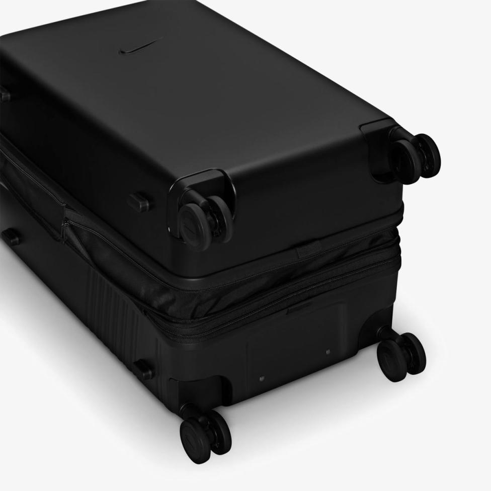 Валіза NIKE NK 26IN HARDSHELL LUGGAGE IO0771-010_image_5
