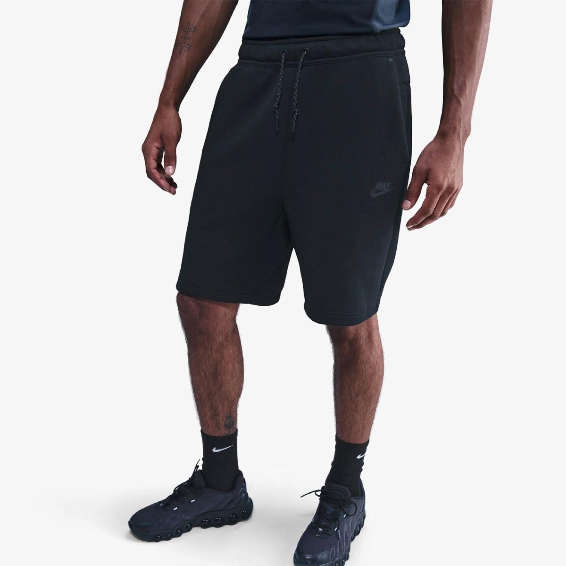 Чоловічі шорти NIKE M NK TECH FLC SHORT IM0693-010