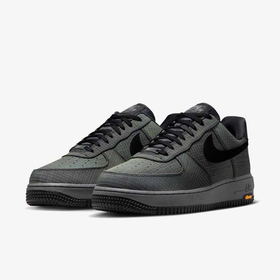 Чоловічі кросівки NIKE AIR FORCE 1 '07 LX VIBRAM IH1943-001_image_5