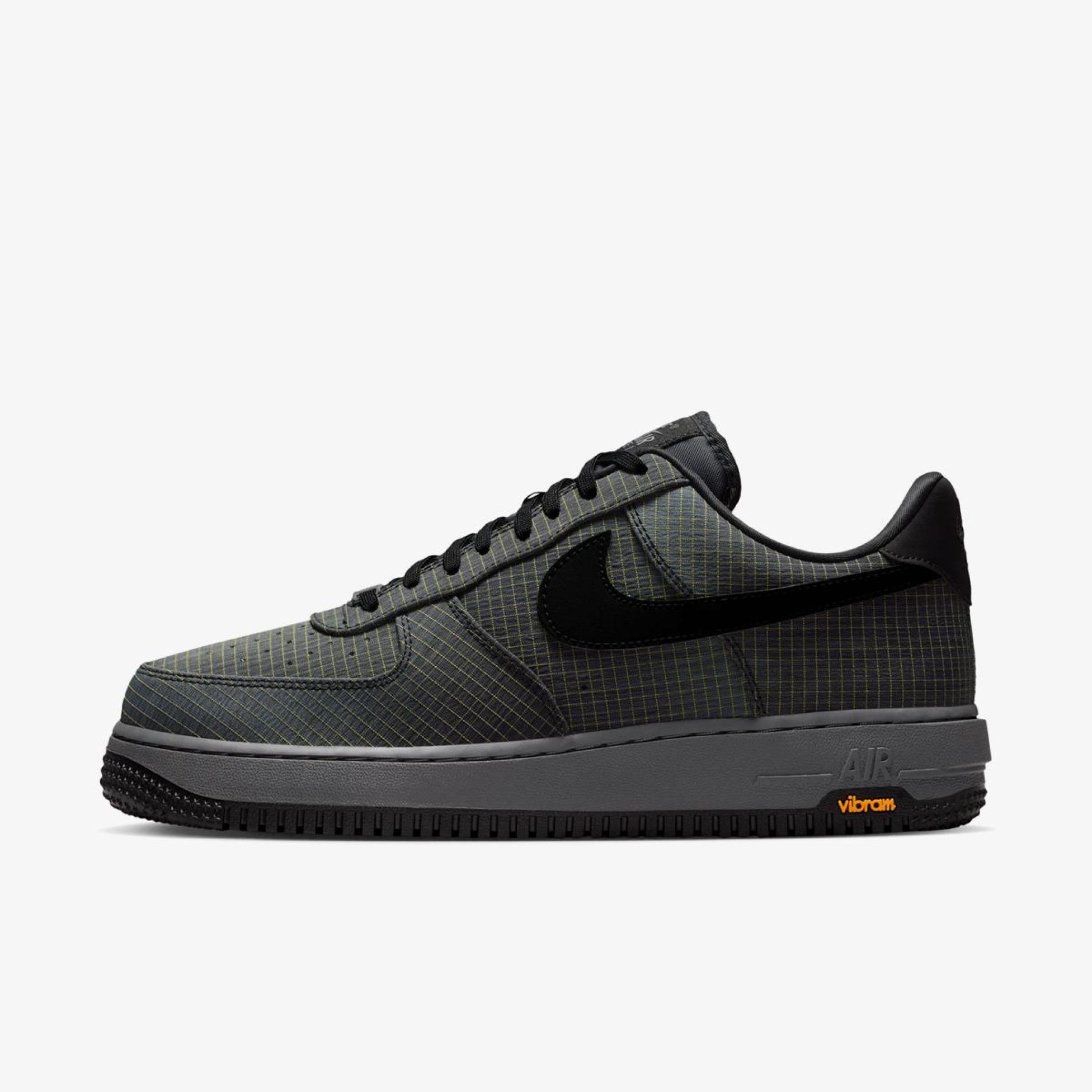 Мужские кроссовки NIKE AIR FORCE 1 '07 LX VIBRAM IH1943-001