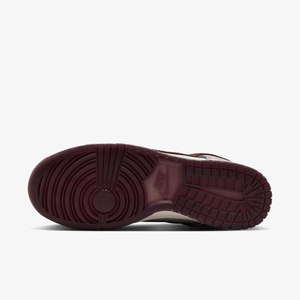 Мужские кроссовки NIKE DUNK LOW RETRO SE IH1942-001