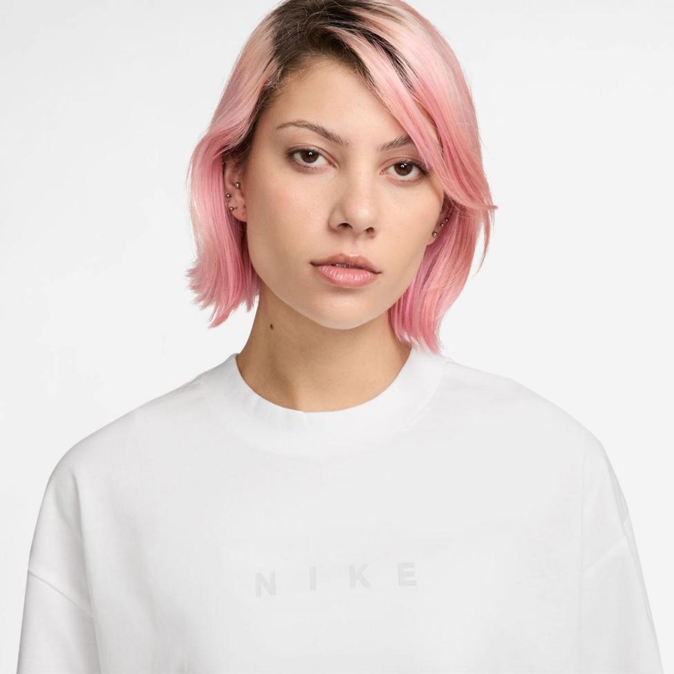 Жіноча футболка NIKE W NSW LUXE SS TEE BOXY HV4955-100_image_3