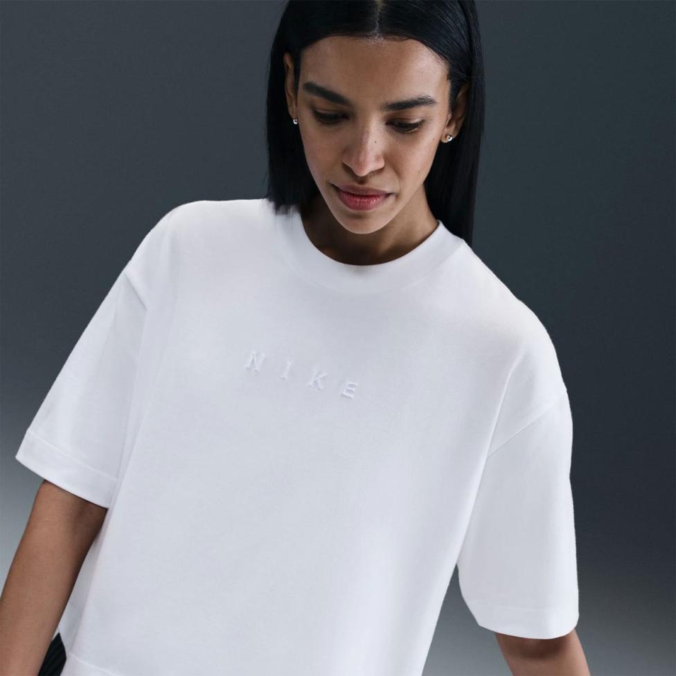Жіноча футболка NIKE W NSW LUXE SS TEE BOXY HV4955-100_image_4