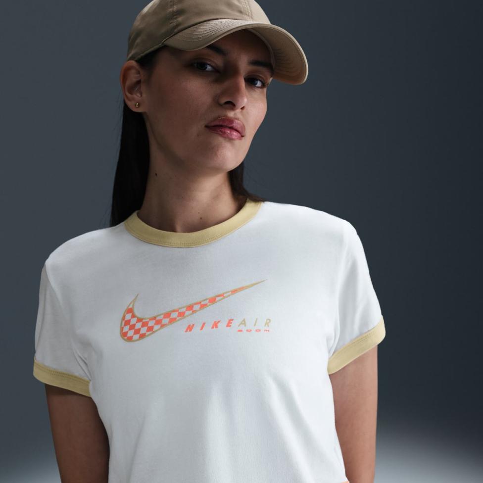 Жіноча футболка NIKE W NSW CLUB SS TEE MOTO RGR HQ1707-100_image_4