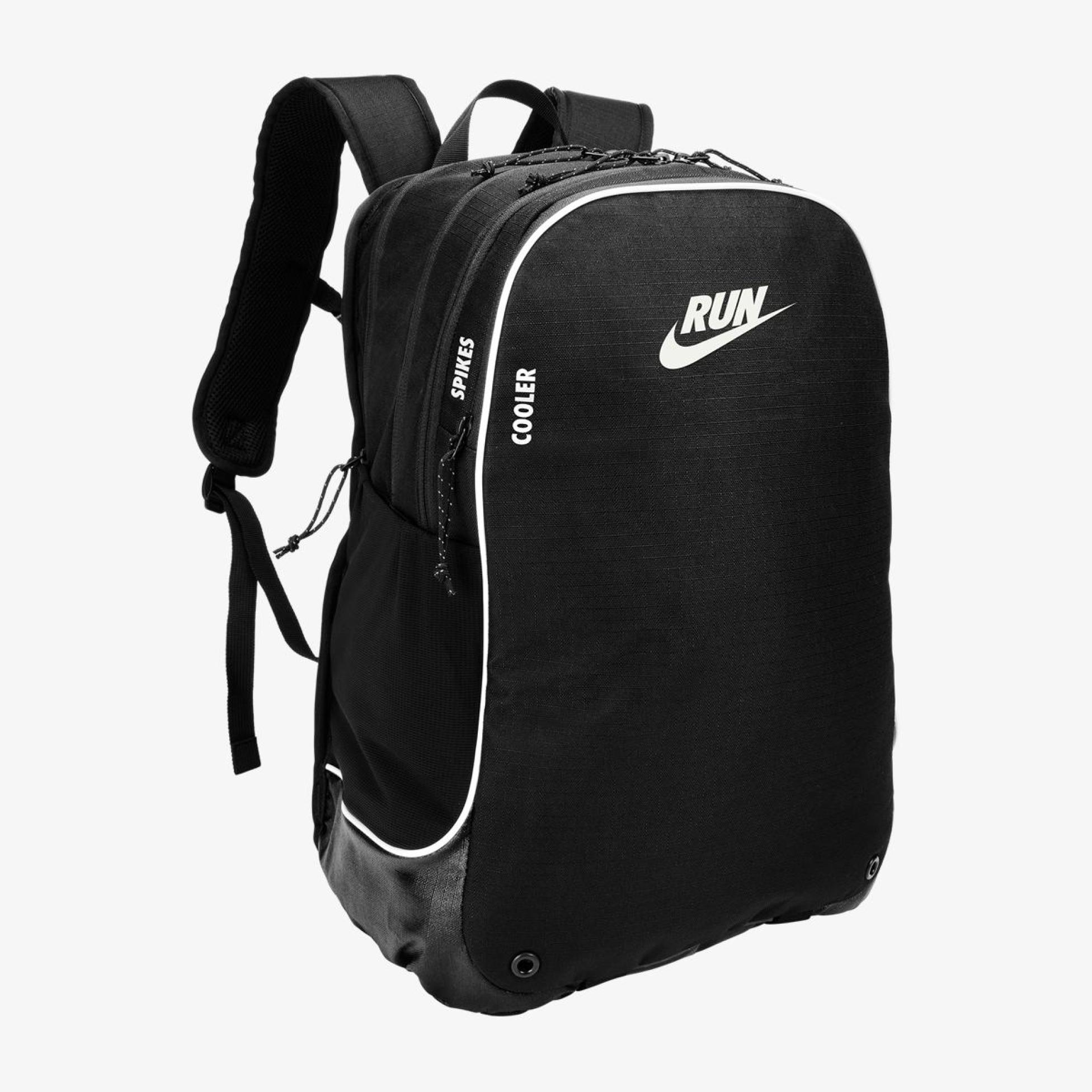 Рюкзак NIKE TRACK BACKPACK BLACK/BLACK/SUMMIT WHITE NS N.100.2587.081.NS