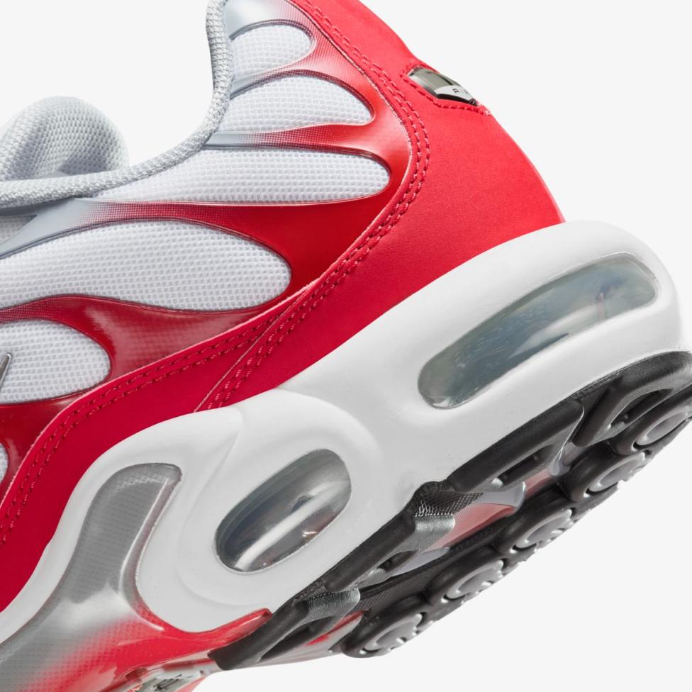 Чоловічі кросівки NIKE AIR MAX PLUS RED / WHITE IF6224-101_image_8
