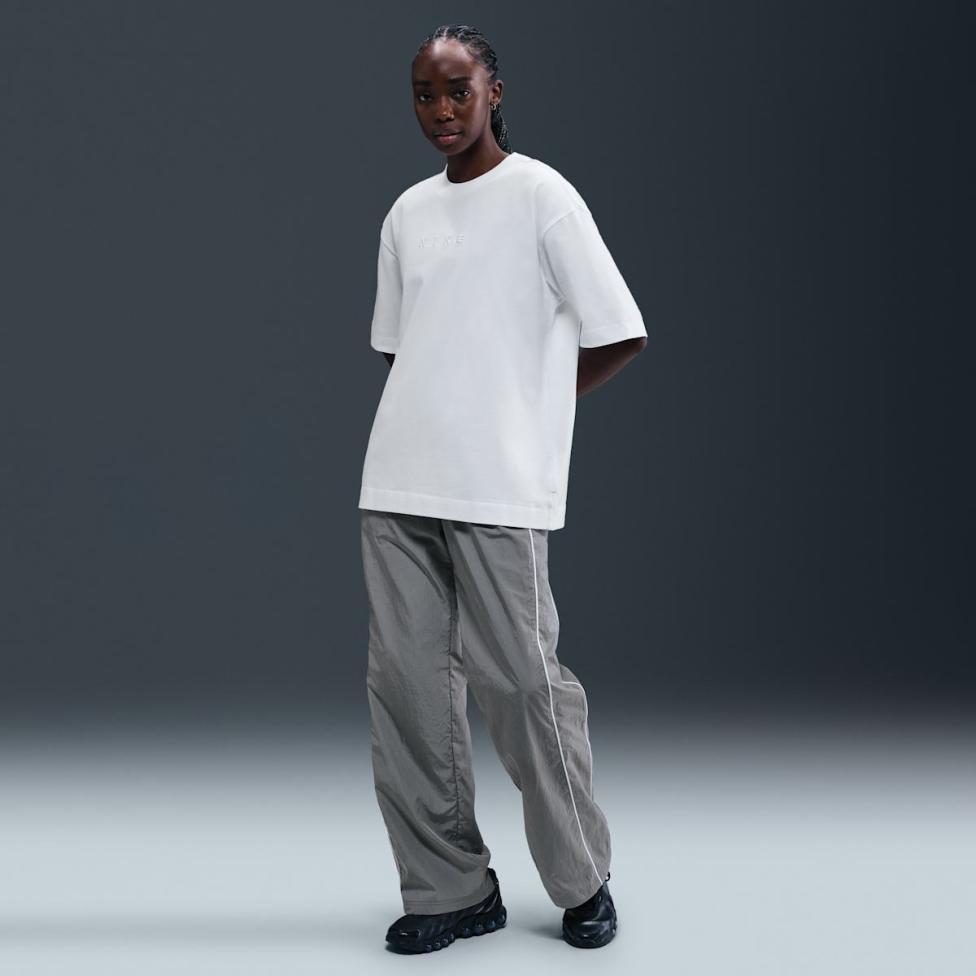 Жіноча футболка NIKE W NSW LUXE SS TEE RELAX HV4957-100_image_4