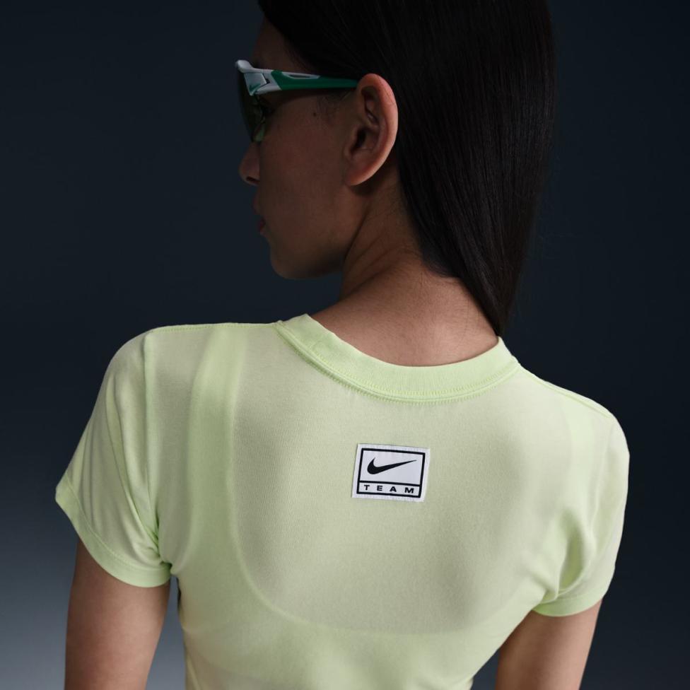 Жіноча футболка NIKE W NSW SLIM CROP TEE STREET HQ1709-360_image_5