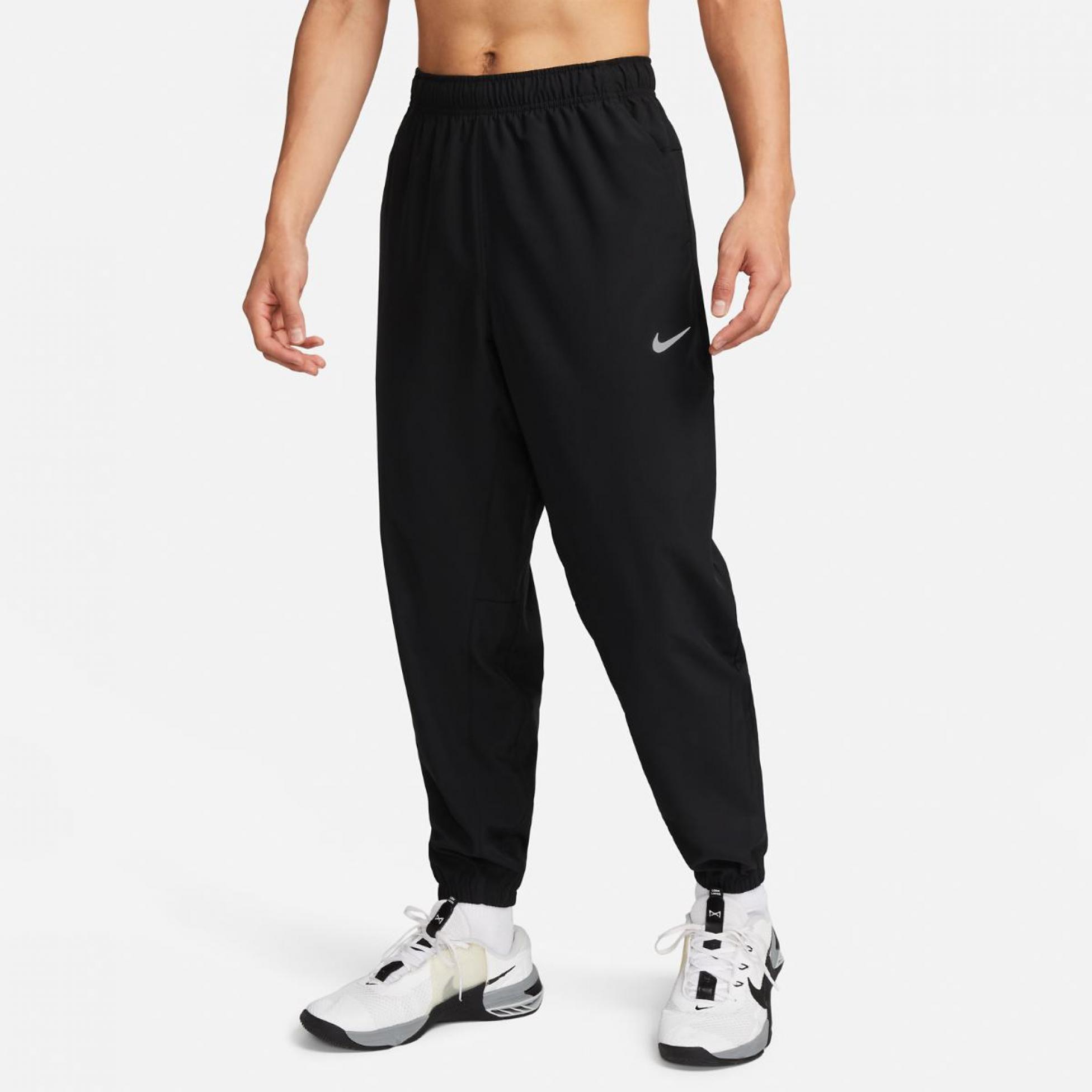 Чоловічі штани NIKE M Dri-FITFORM PANT TPR FB7497-010