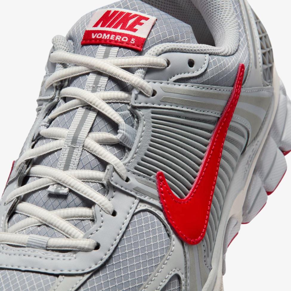 Чоловічі кросівки NIKE ZOOM VOMERO 5 SE IQ6589-001_image_7