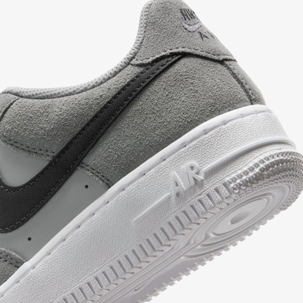 Дитячі кросівки NIKE AIR FORCE 1 ESSENTIAL+ SMOKE GREY (GS) IQ2743-001_image_8