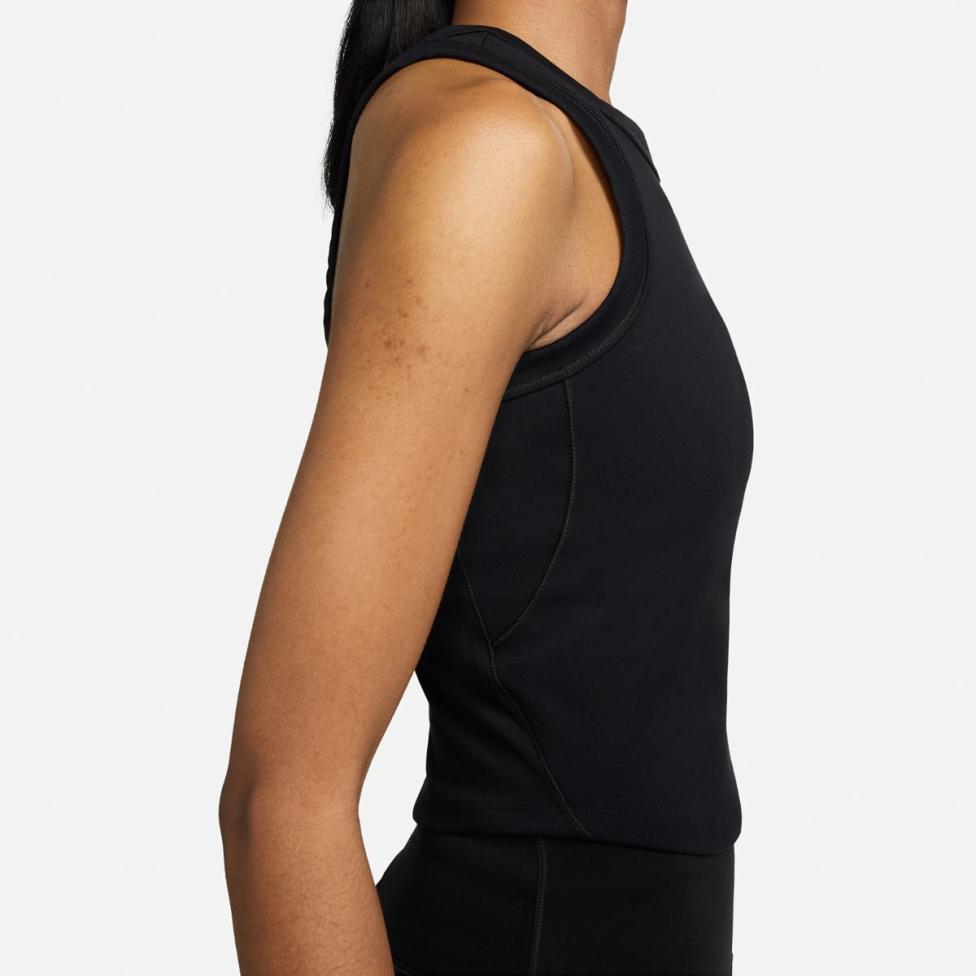 Жіноча майка NIKE W NK ONE FITTED DF CROP TANK FN2806-010