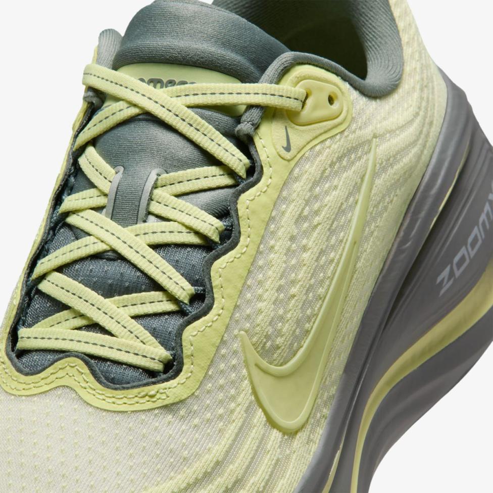 Жіночі кросівки NIKE W VOMERO PLUS SE IQ3440-751_image_7