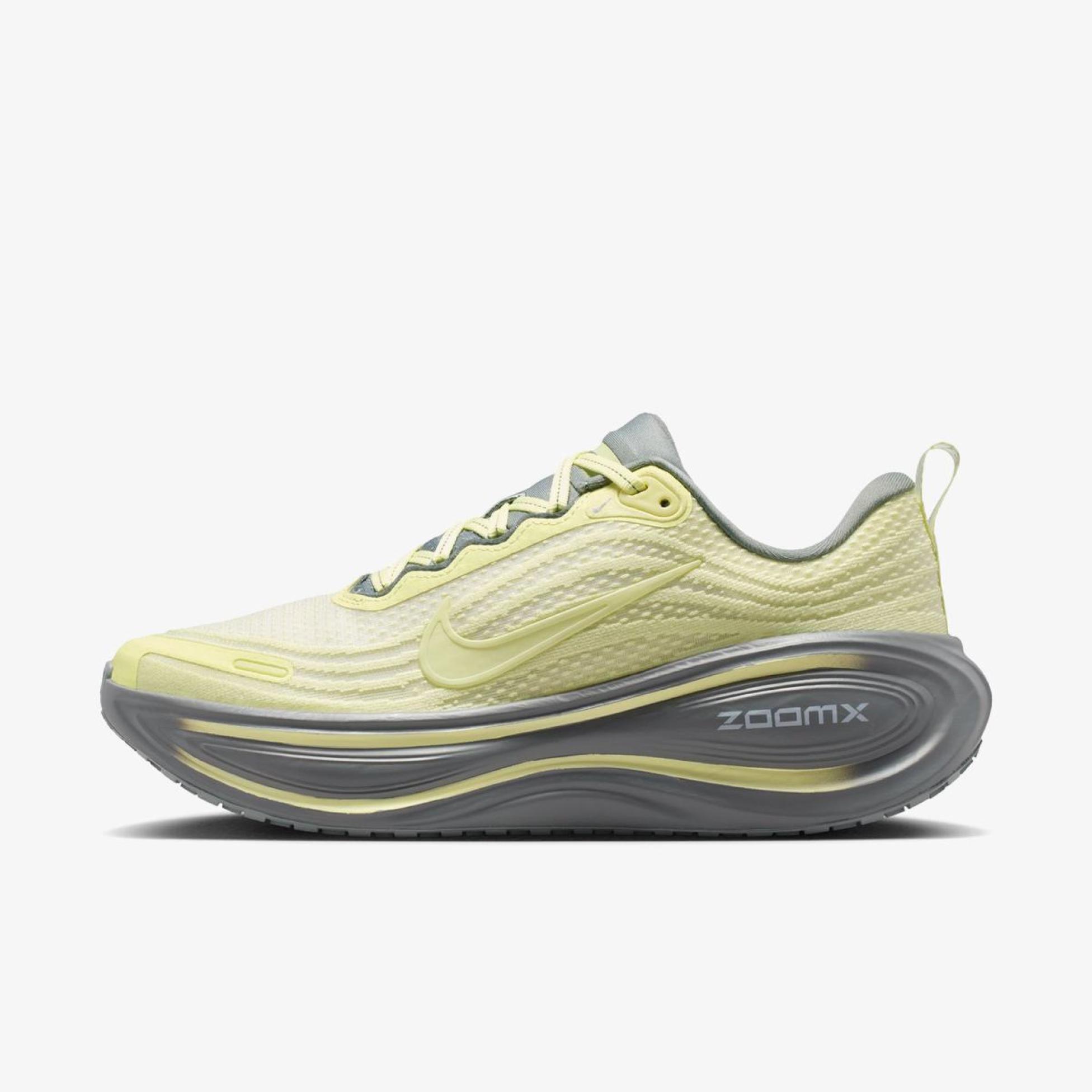 Жіночі кросівки NIKE W VOMERO PLUS SE IQ3440-751