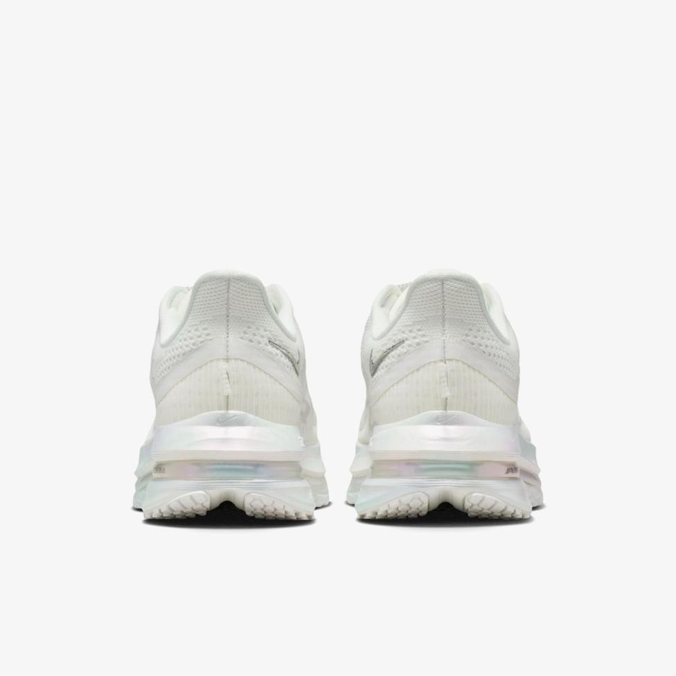 Жіночі кросівки NIKE W PEGASUS PREMIUM ESS IO9918-100_image_6