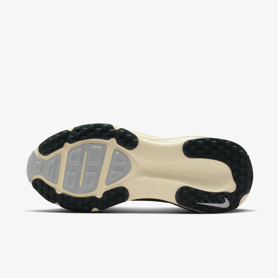 Жіночі кросівки NIKE W VOMERO 18 SE IF4463-200
