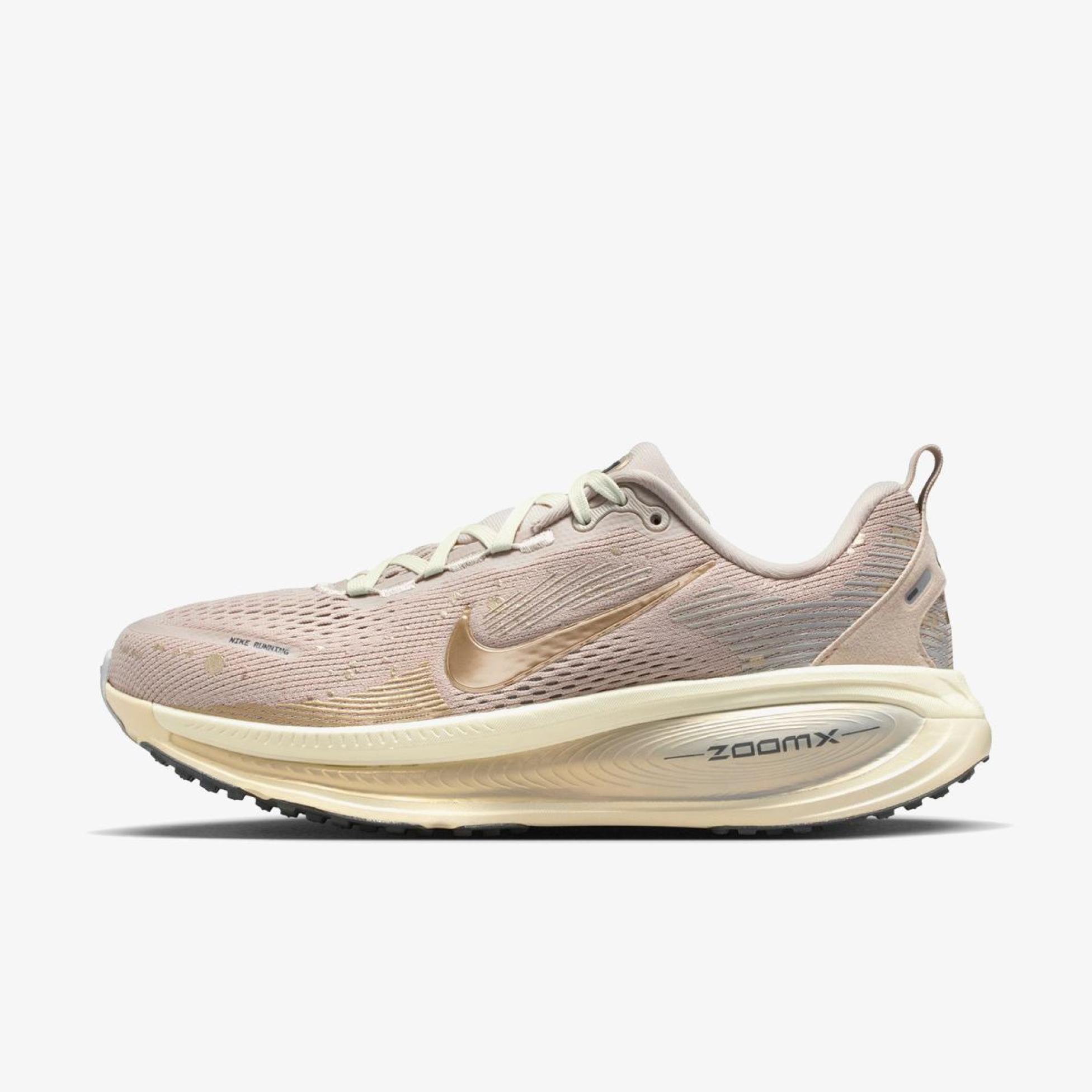 Жіночі кросівки NIKE W VOMERO 18 SE IF4463-200